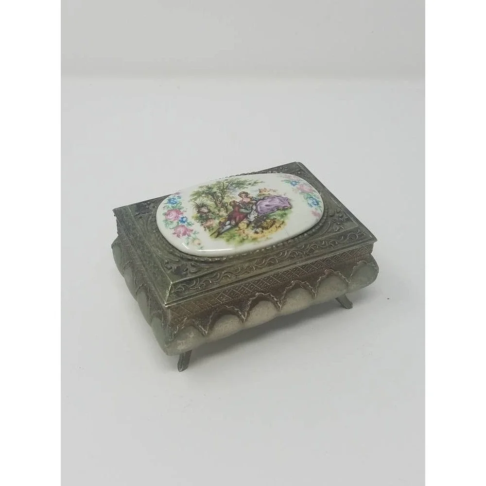 Box Menswear vintage brass